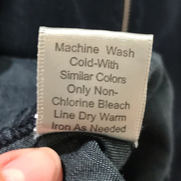 Standards and Practices Sleeveless Demin Top - Picture 11 of 15